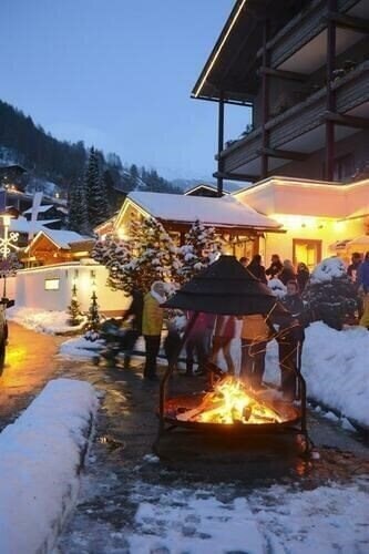 Картинка Heiligenblut Hunguest Hotel (Heiligenblut) Special Cat. 1*